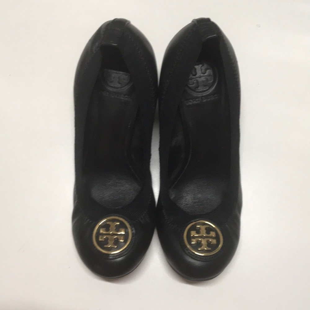 Tory Burch Caroline Black Matte Wedges with Gold